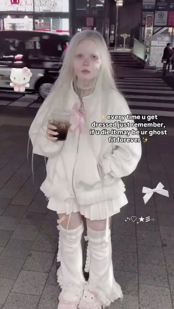 ✨ every time u get
dressed just remember,
if u die it may be ur ghost
fit forever ✨