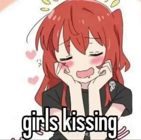 girls kissing