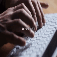 source - @govd_bot
日本利用压电瓷砖将脚步转化为电能。这些瓷砖捕捉来自你脚步的动能。当你行走时,你的重量和动作会对瓷砖产生压力。瓷砖会轻微弯曲,从而产生机械应力。瓷砖内部的压电材料将这种应力转化为电能。每一步都会产生少量电荷,而数百万步结合在一起就能产生足够的电力来驱动 LED灯、数字显示屏和传感器。在像涩谷车站这样繁忙的地方,每天大约有240万个脚步为这一系统作出贡献。这些电能可以被储存或立即使用,从而减少对传统电力来源的依赖,并��...